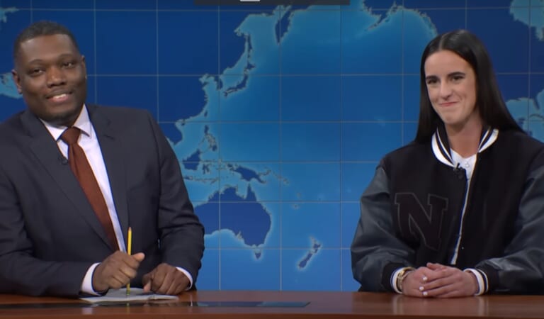 Caitlin Clark Dunks on Michael Che During Surprise Appearance on SNL’s Weekend Update