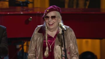 Watch Joni Mitchell Cover Elton John’s “I’m Still Standing” At Gershwin Prize Tribute